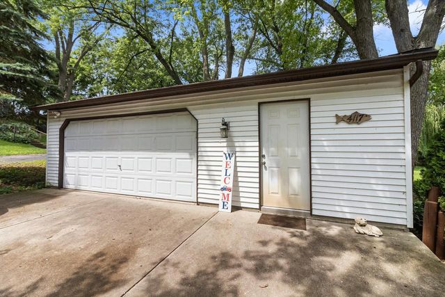 4117 Chestnut AVENUE, Delavan, WI 53115