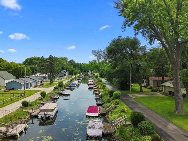 4117 Chestnut AVENUE, Delavan, WI 53115