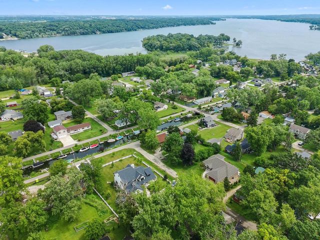 4117 Chestnut AVENUE, Delavan, WI 53115