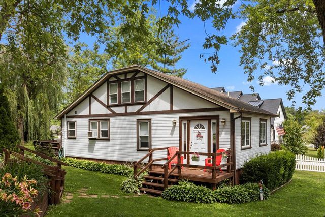 4117 Chestnut AVENUE, Delavan, WI 53115