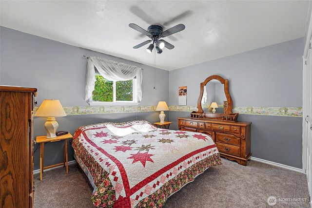 3125 Oas Drive W, University Place, WA 98466