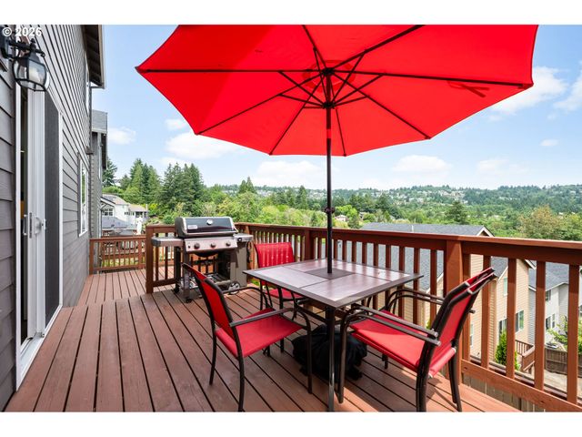 10729 Nw GLENMORE Way, Portland, OR 97229