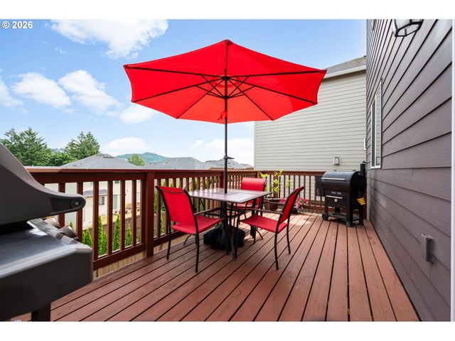10729 Nw GLENMORE Way, Portland, OR 97229
