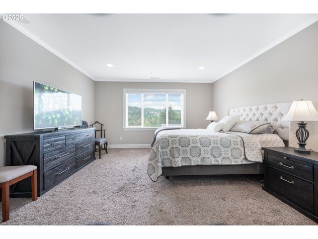10729 Nw GLENMORE Way, Portland, OR 97229