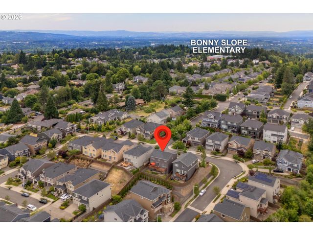 10729 Nw GLENMORE Way, Portland, OR 97229