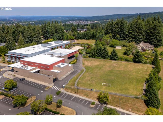 10729 Nw GLENMORE Way, Portland, OR 97229