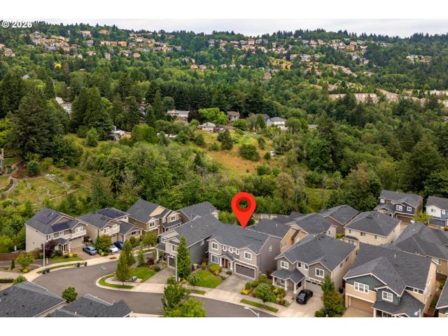10729 Nw GLENMORE Way, Portland, OR 97229
