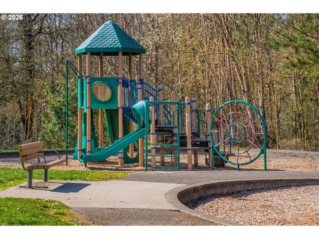 10729 Nw GLENMORE Way, Portland, OR 97229