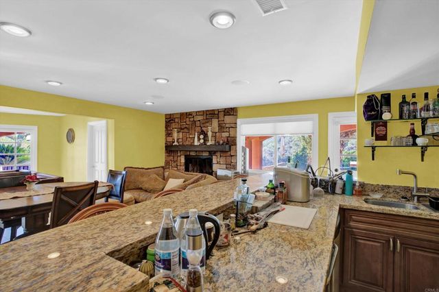 2440 Los Alisos, Fallbrook, CA 92028
