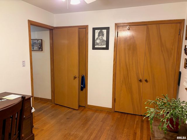 1614 ELMWOOD Street, South Jacksonville, IL 62650