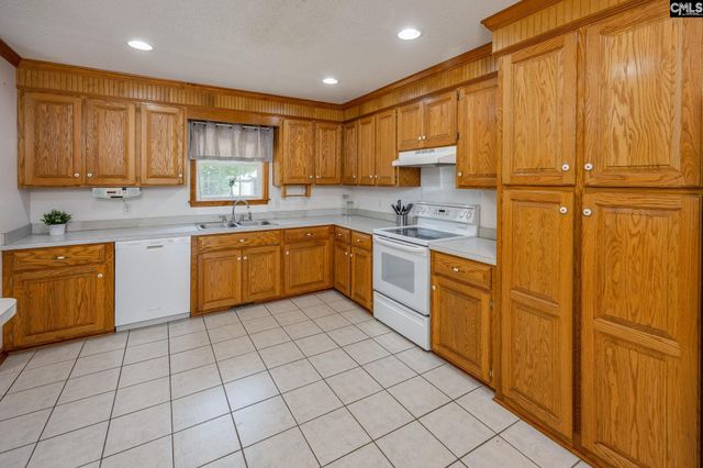 300 Pat Road, Lexington, SC 29073