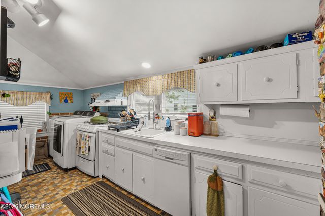 850 Arnold Avenue, Point Pleasant, NJ 08742