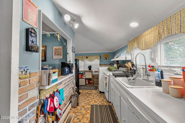 850 Arnold Avenue, Point Pleasant, NJ 08742