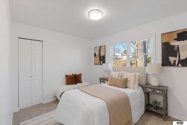 3202 Wallace Avenue, Bellevue, NE 68046