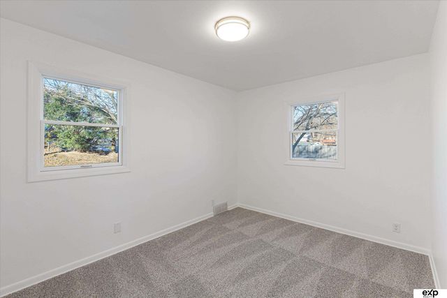 3202 Wallace Avenue, Bellevue, NE 68046