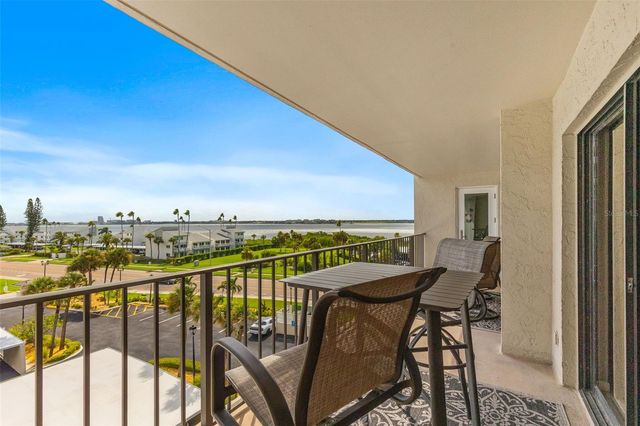 1480 GULF BOULEVARD 409, Clearwater Beach, FL 33767
