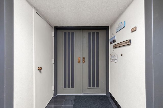 1480 GULF BOULEVARD 409, Clearwater Beach, FL 33767