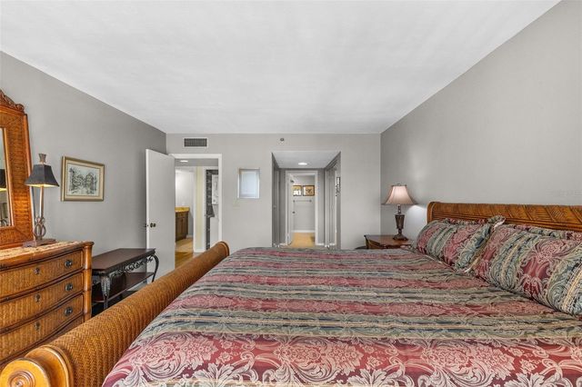 1480 GULF BOULEVARD 409, Clearwater Beach, FL 33767