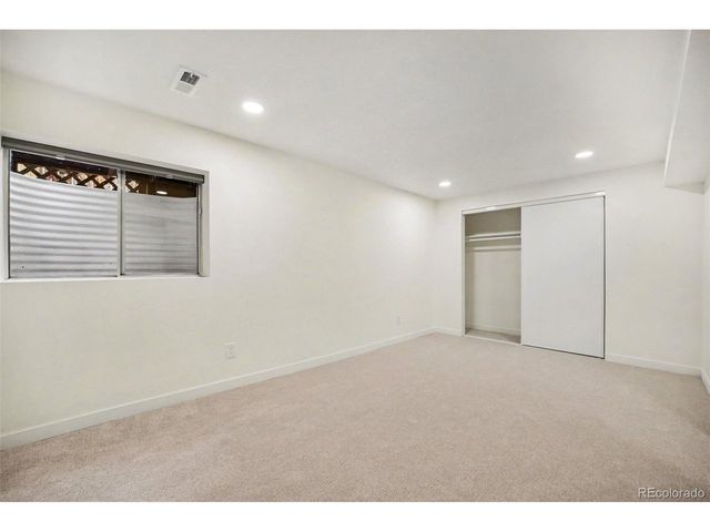 8711 Carr Loop, Arvada, CO 80005
