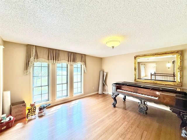 204 E Shore Drive, Russellville, AR 72802