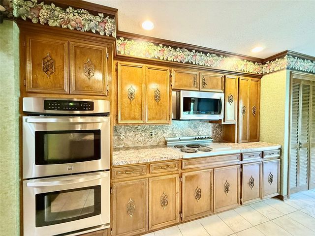 204 E Shore Drive, Russellville, AR 72802