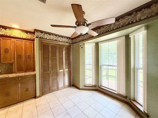 204 E Shore Drive, Russellville, AR 72802