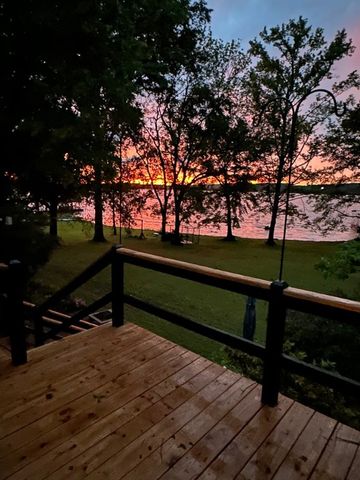 204 E Shore Drive, Russellville, AR 72802