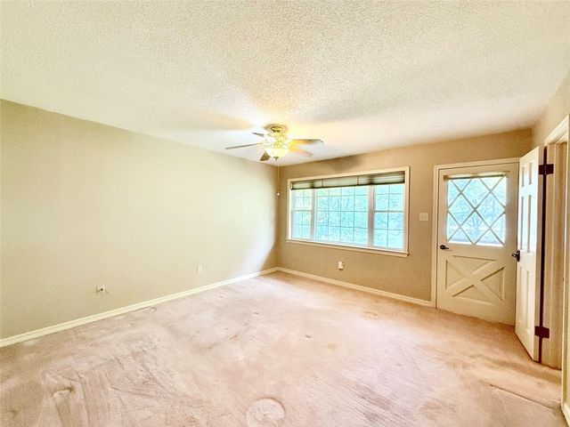 204 E Shore Drive, Russellville, AR 72802