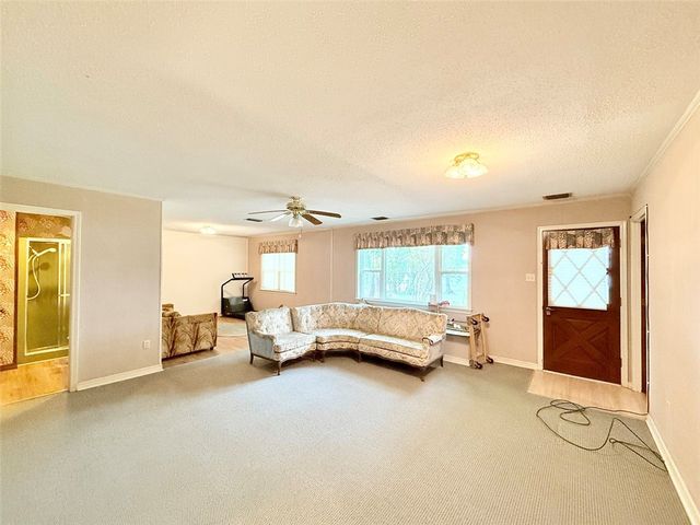 204 E Shore Drive, Russellville, AR 72802