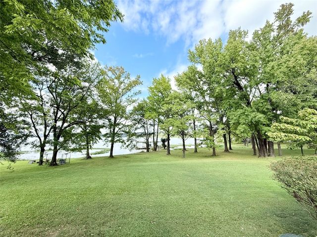 204 E Shore Drive, Russellville, AR 72802