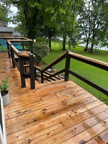 204 E Shore Drive, Russellville, AR 72802