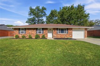 7329 Kirkview Drive, Huber Heights, OH 45424