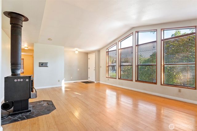 1221 Riverside Avenue, Twisp, WA 98856