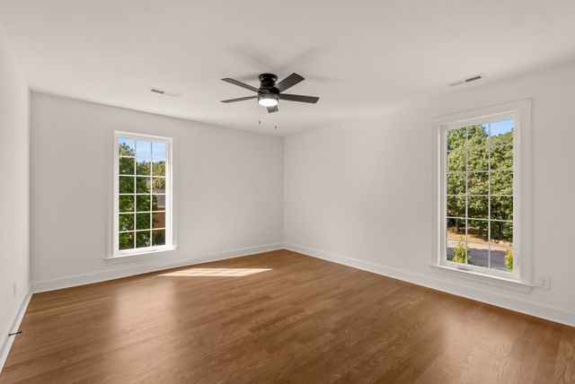 901 Bridgewater Ct, Nashville, TN 37221