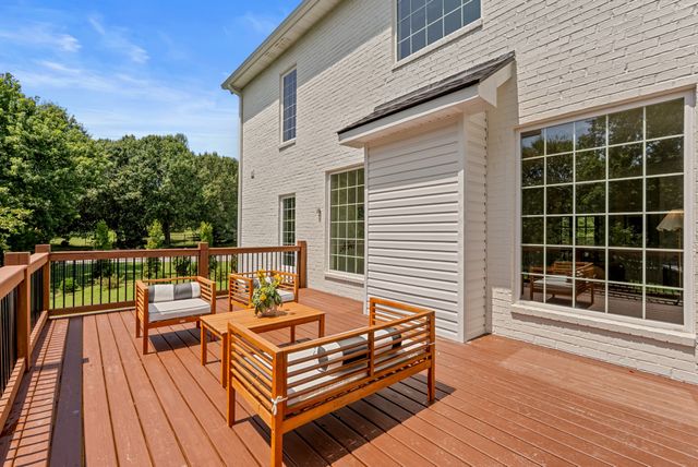 901 Bridgewater Ct, Nashville, TN 37221