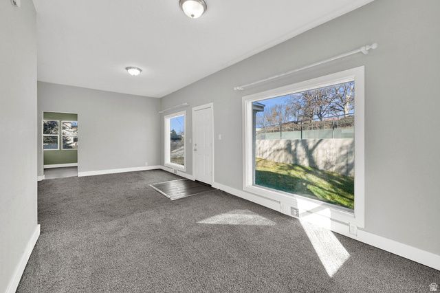 895 SULLIVAN RD, Ogden, UT 84403
