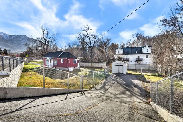 895 SULLIVAN RD, Ogden, UT 84403