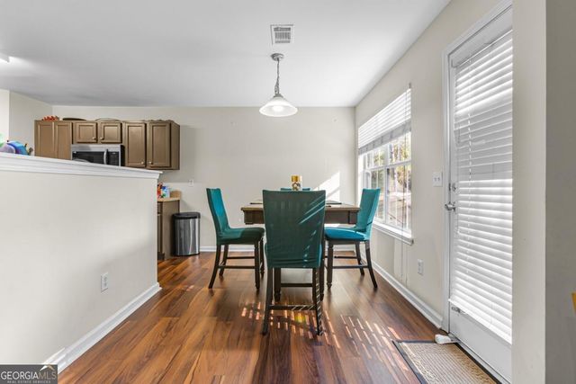 8567 Regent Street, Jonesboro, GA 30238