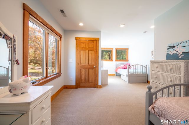 54 Indian Trail, Brookfield, CT 06804