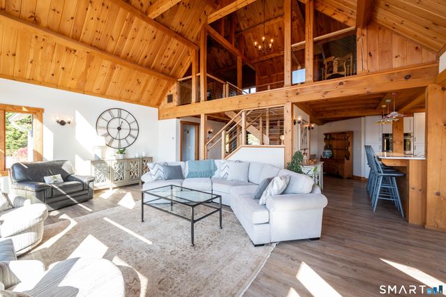 54 Indian Trail, Brookfield, CT 06804