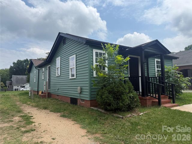15 Brookwood Avenue NW, Concord, NC 28025