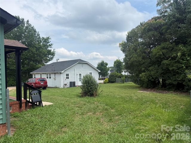 15 Brookwood Avenue NW, Concord, NC 28025