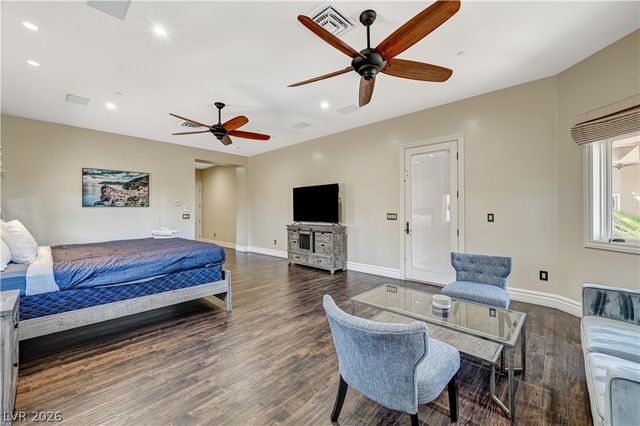 6160 El Camino Road, Las Vegas, NV 89118