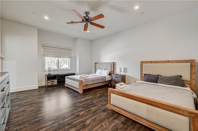 6160 El Camino Road, Las Vegas, NV 89118