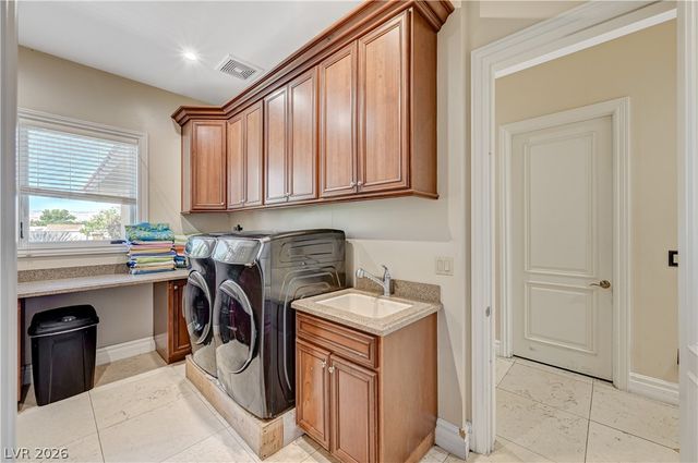 6160 El Camino Road, Las Vegas, NV 89118