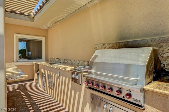 6160 El Camino Road, Las Vegas, NV 89118