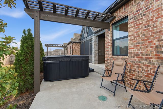 4299 S 173rd Avenue E, Tulsa, OK 74134