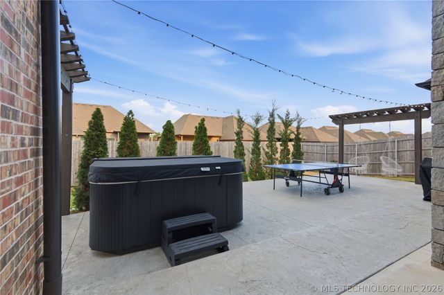 4299 S 173rd Avenue E, Tulsa, OK 74134