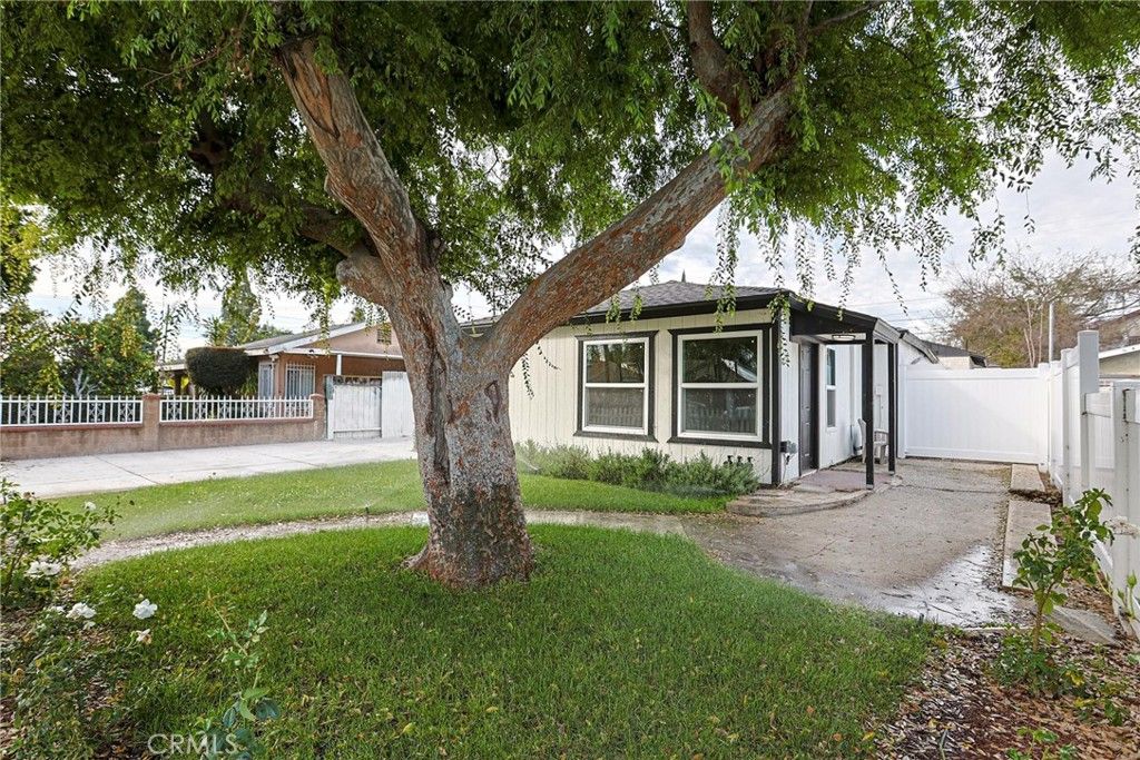 122 N Bewley Street, Santa Ana, CA 92703 — photo 3