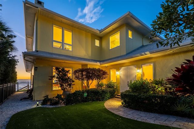 7152 POINT OF ROCKS CIRCLE, Sarasota, FL 34242